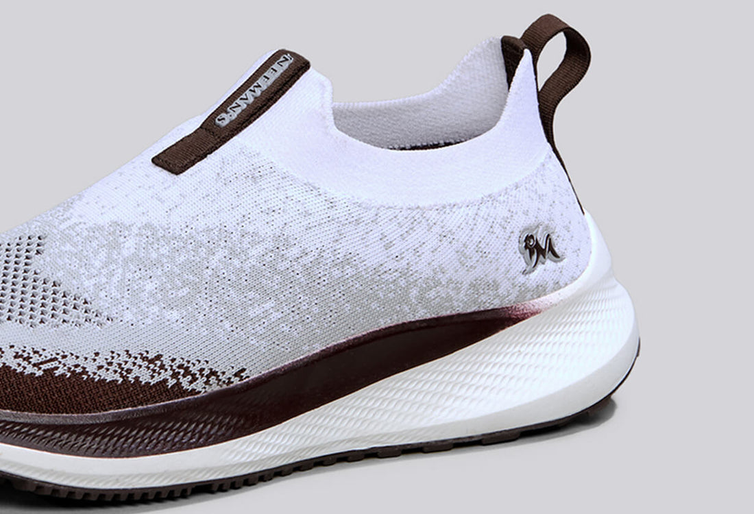 Slip on, Snug up