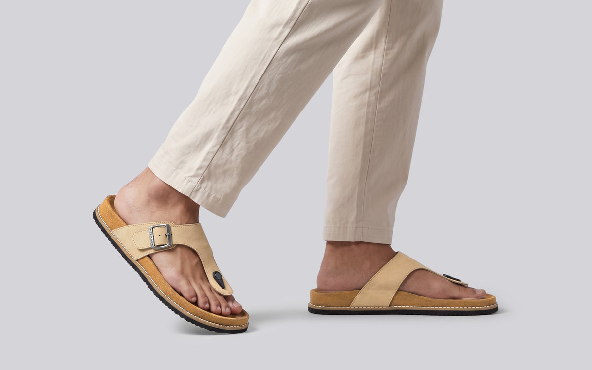 Mover Thong Sandals for Men : Cream