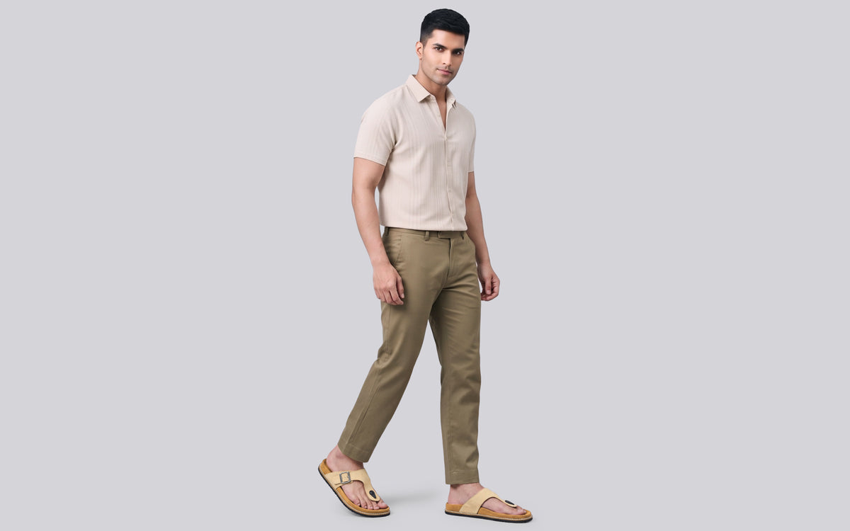 Mover Thong Sandals for Men : Cream