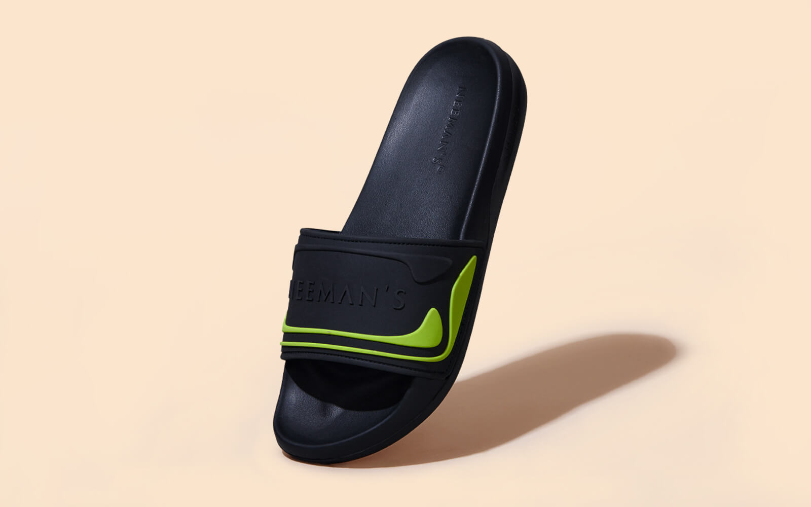 Buy Travel Slides For Men Online 33 Off Neemans