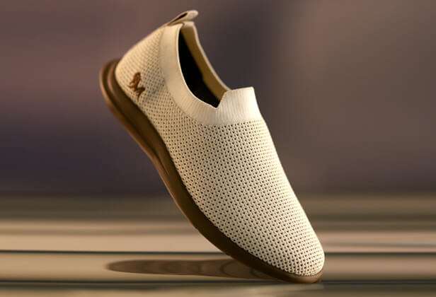Spotlight Slip Ons : Hale Black / Red Sole