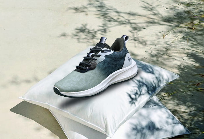 The Spiffs : Light Olive - Black