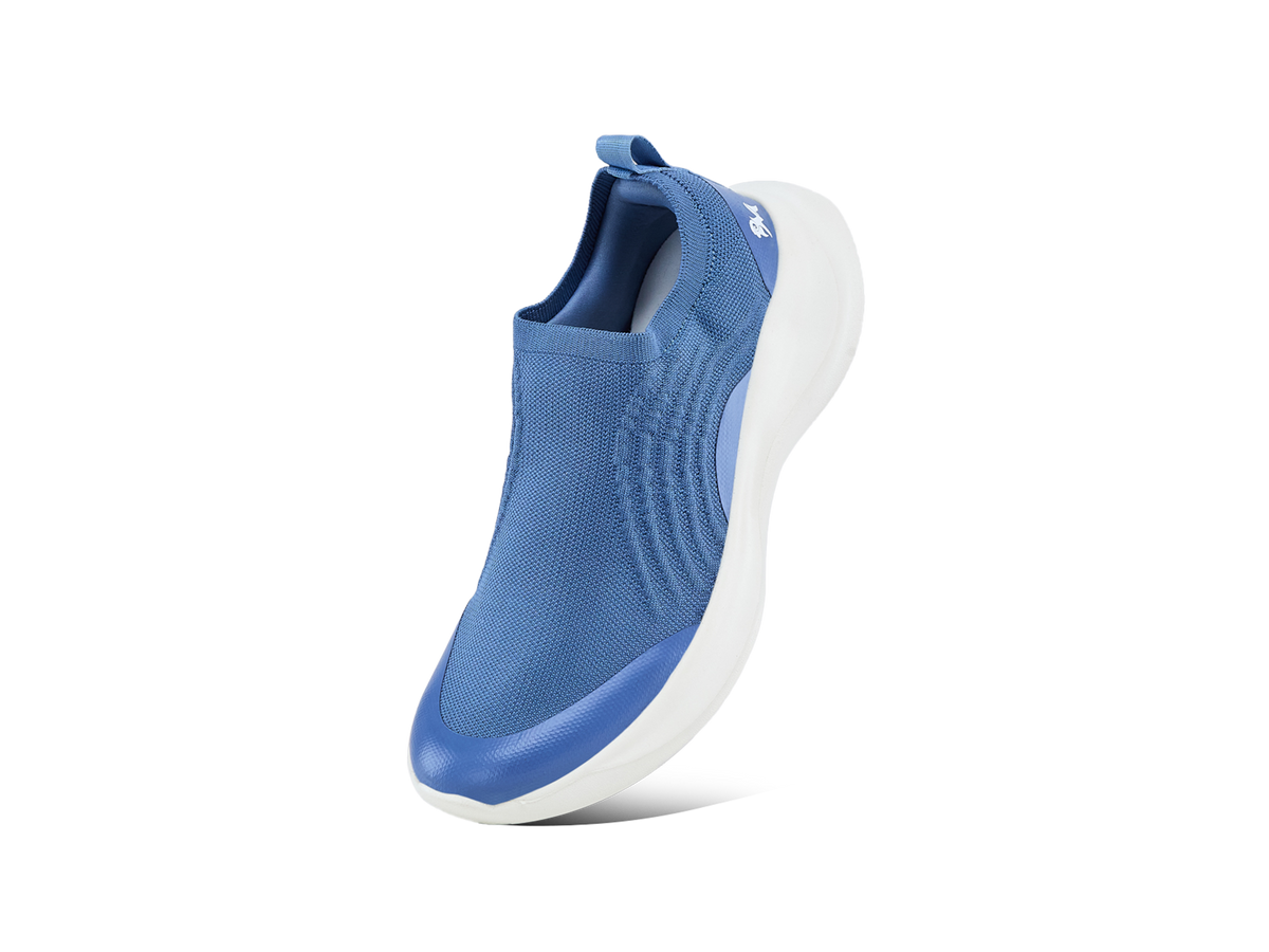 Curve Knit Slip Ons For Men : Blue
