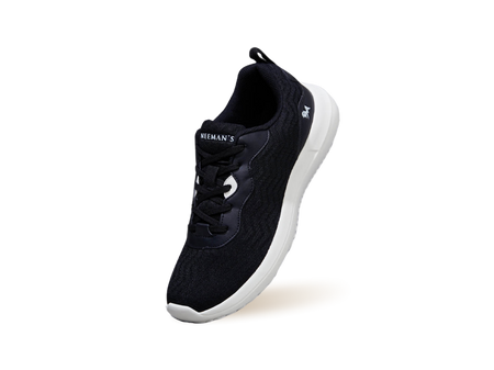 Elevated Basics Sneakers in Black for Casual Wear