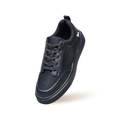 Pure Motion Sneakers : Black