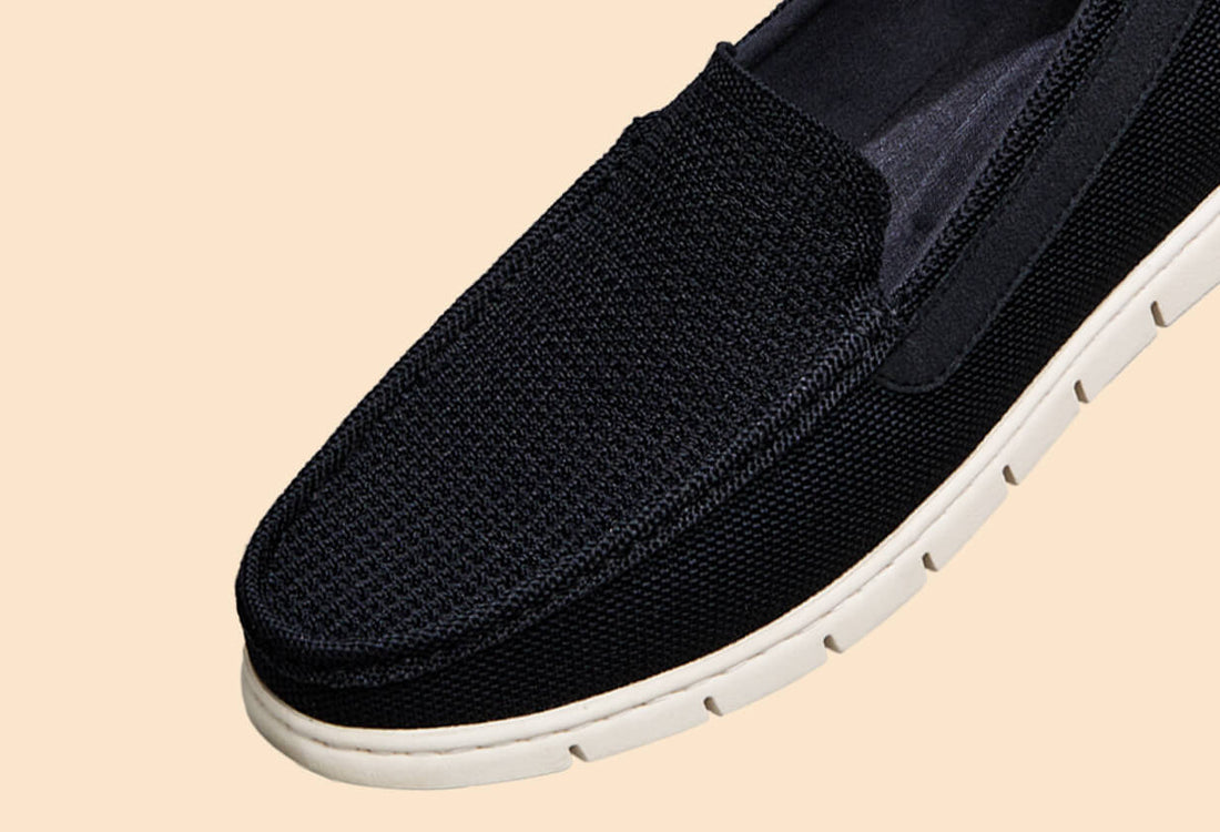 Light on your feet & big on style.