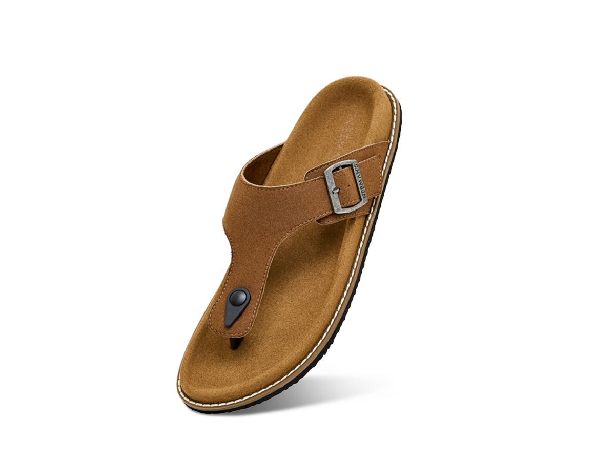 Mover Thong Sandals for Women : Brown