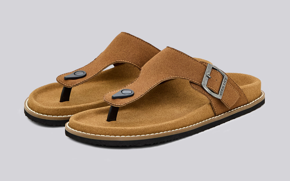 Mover Thong Sandals for Women : Brown