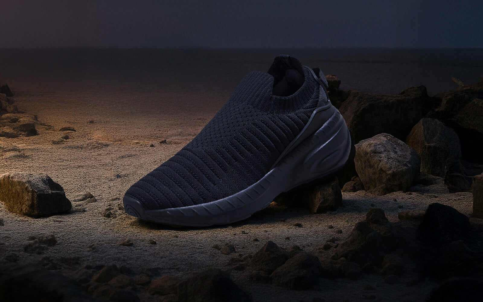 Begin Walk Trek : Black