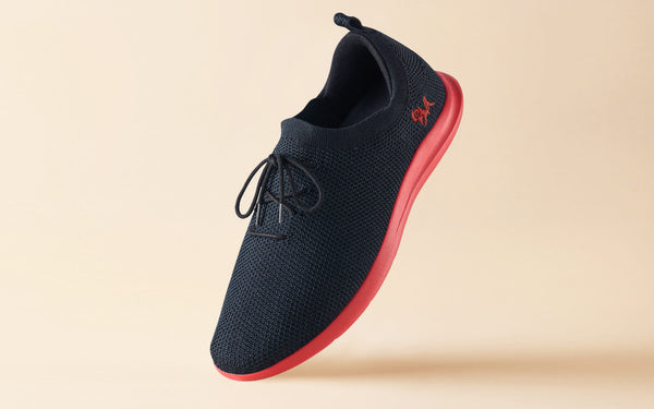 Hale Black / Red Sole