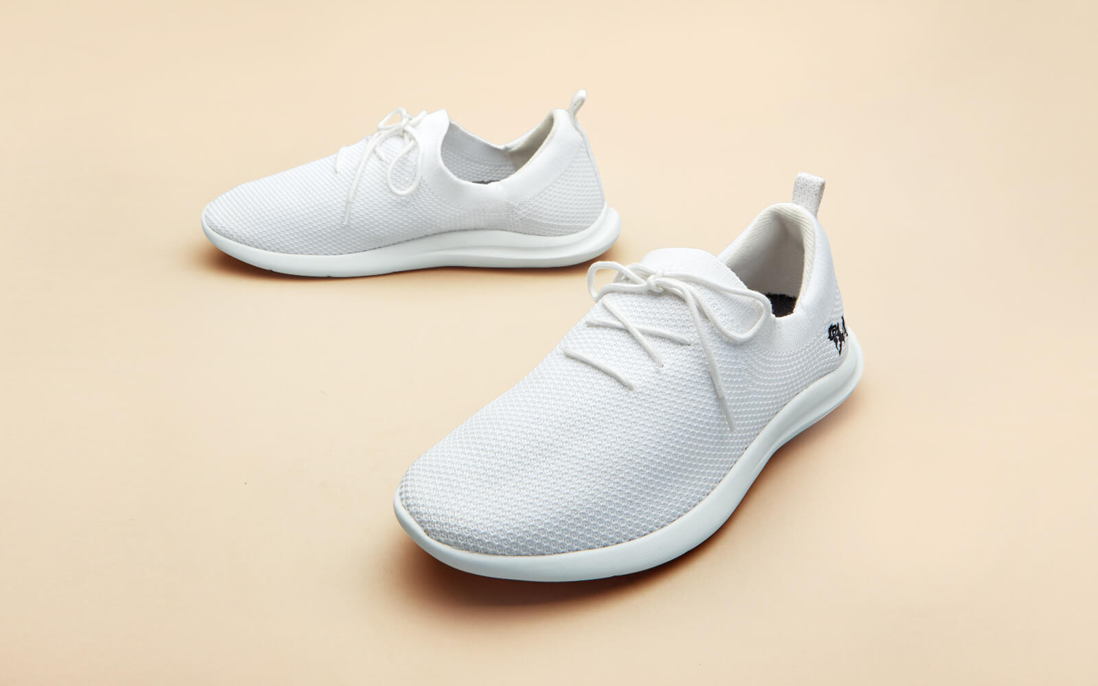 ReLive Knit Sneakers Brilliant White - Main Image