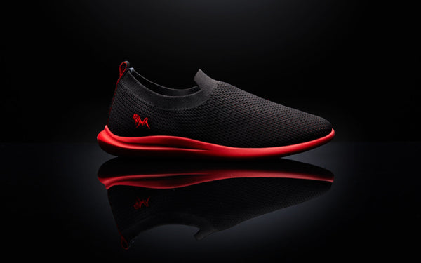 Hale Black / Red Sole