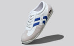 The Urban Riffs Sneakers in White for Casual Wear