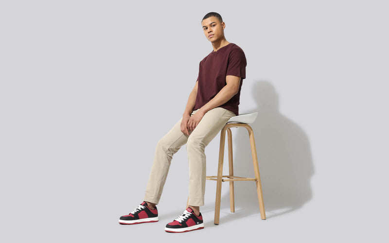 The Hip Hep Sneakers in Black-Red for Casual Wear