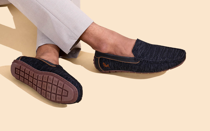 The Weave Loafers in Black for Casual Wear