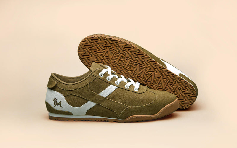 Urban Casuals Sneakers in Hip Moss for Retro Style