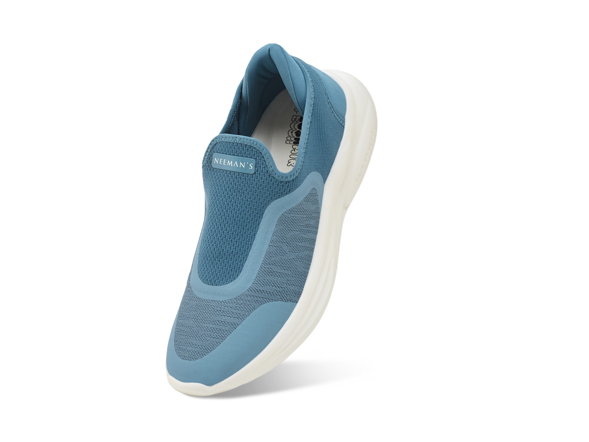 Rapid Breeze Pulsatile Slip Ons for Women : Blue
